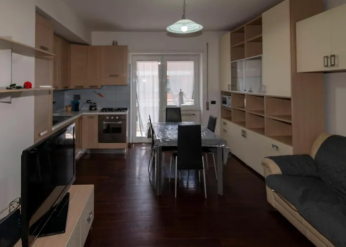 Apartment Marconi 2833