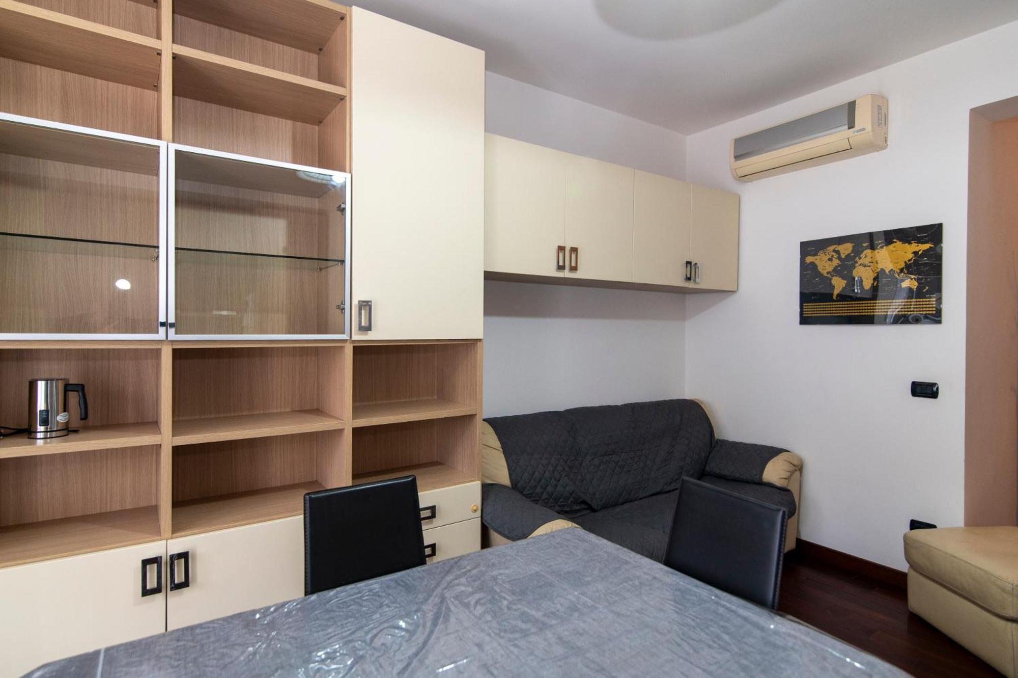Marconi 2833 Casa vacanze Roma